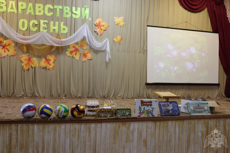 В Марий Эл сотрудники Росгвардии присоединились к акции « Собери ребенка в школу»