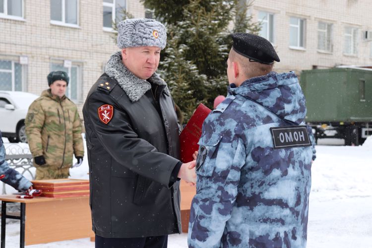 Спецподразделения Управления Росгвардии по Республике Марий Эл отметили профессиональный праздник