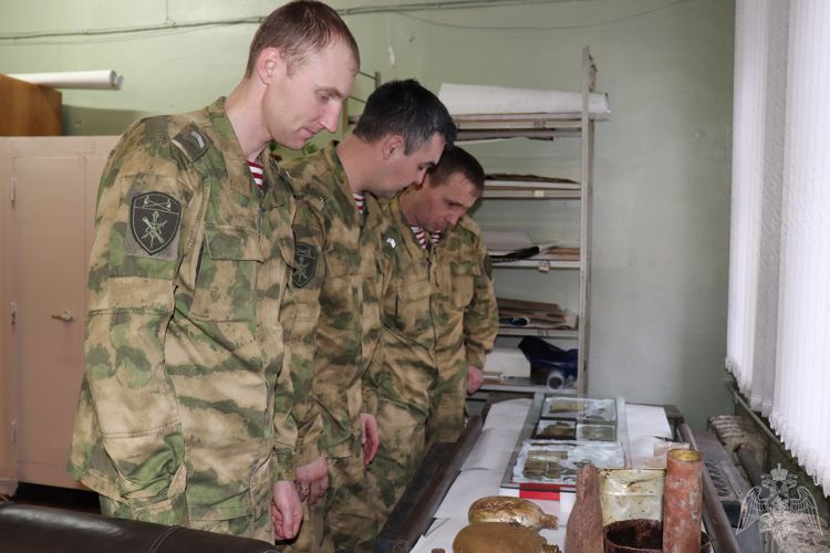 В Марий Эл сотрудники Росгвардии приняли участие в тематическом мероприятии, посвященном Дню защитника Отечества
