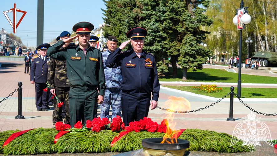 Сотрудники и военнослужащие Управления Росгвардии по Республике Марий Эл почтили память павших в Великой Отечественной войне