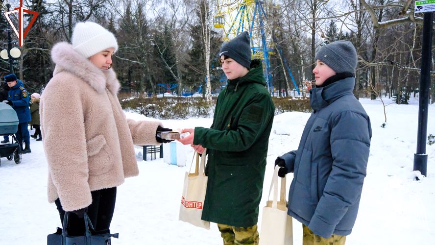 В Йошкар-Оле кадеты подшефного класса Росгвардии приняли участие во всероссийской акции памяти «Блокадный хлеб»
