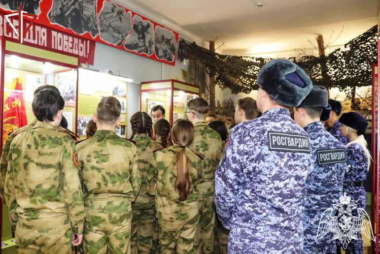 В Йошкар-Оле для представителей Росгвардии провели тематическое занятие, посвященное Великой Отечественной войне