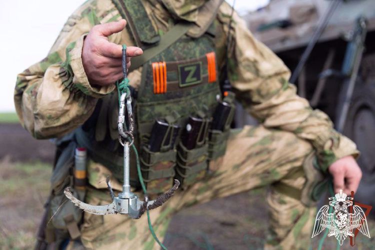 Росгвардия показала работу саперов в районе специальной военной операции