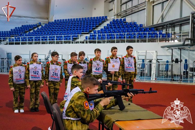 В Йошкар-Оле для кадет профильных классов Росгвардии был организован спортивный праздник