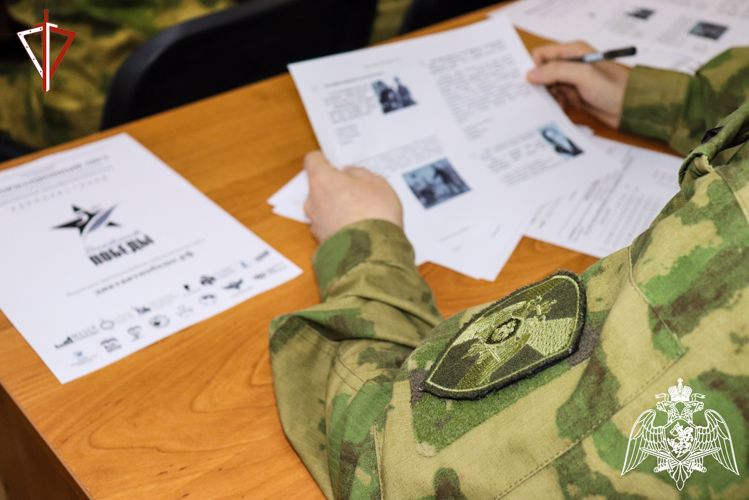 В Марий Эл сотрудники и военнослужащие Росгвардии написали «Диктант Победы»