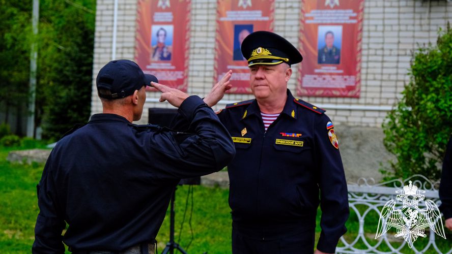 Росгвардейцам - участникам СВО в Йошкар-Оле вручены госнаграды