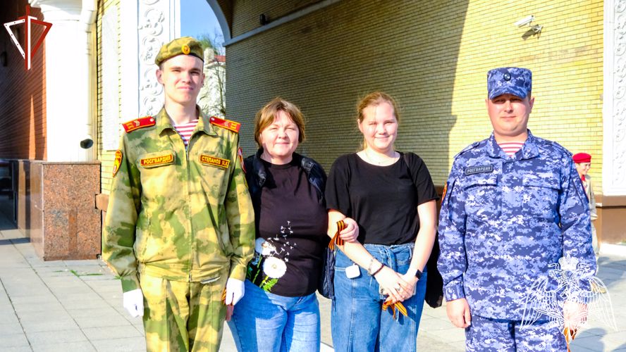 Всероссийскую акцию «Георгиевская ленточка» поддержали росгвардейцы Марий Эл 