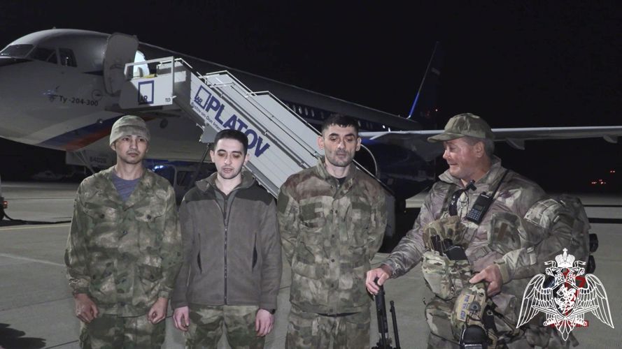 Военнослужащие Росгвардии освобождены из украинского плена