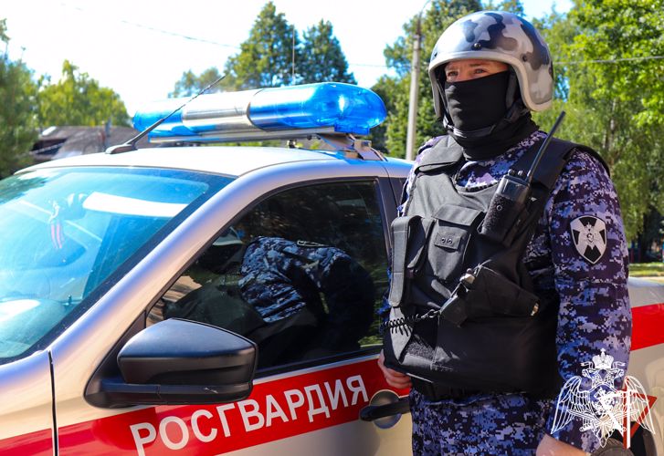 В п. Медведево (Марий Эл) сотрудники Росгвардии задержали гражданина, подозреваемого в краже из магазина