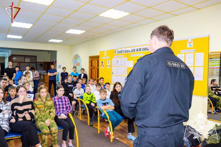 Сотрудники марийского  ОМОН «Таир» Росгвардии отмечают профессиональный праздник