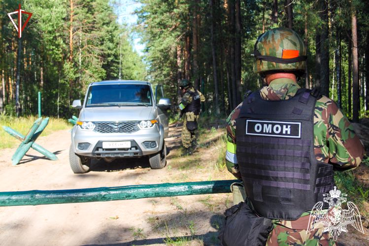 Сотрудники марийского  ОМОН «Таир» Росгвардии отмечают профессиональный праздник