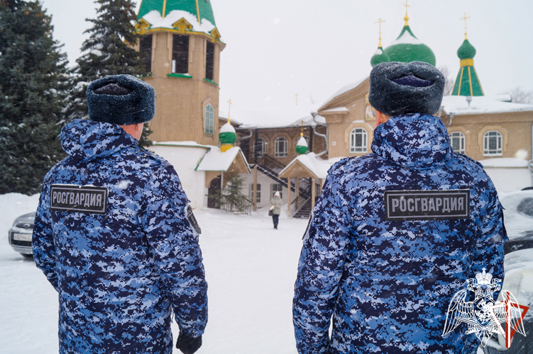 В Марий Эл росгвардейцы приняли участие в обеспечении общественного порядка во время празднования Крещения Господня