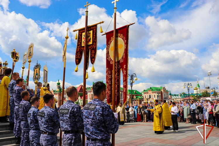Росгвардейцы Йошкар-Олы стали участниками праздничных богослужений в честь памяти святого равноапостольного князя Владимира
