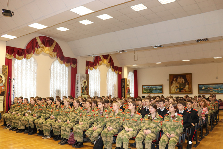 Представители Русской православной церкви посетили подразделения Росгвардии в Марий Эл