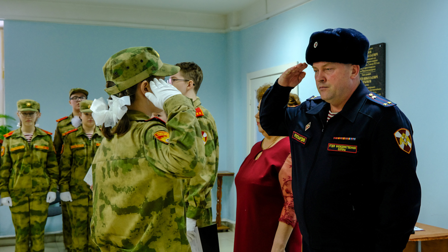 В Йошкар-Оле учащиеся подшефного класса Росгвардии принесли торжественную клятву на верность Отечеству