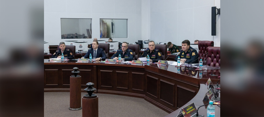 Генерал-полковник полиции Сергей Лебедев подвел итоги работы курируемых подразделений