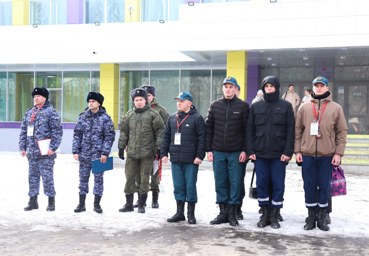 В Йошкар-Оле сотрудники Росгвардии выступили в качестве жюри на муниципальном этапе игры «Зарница 2.0»
