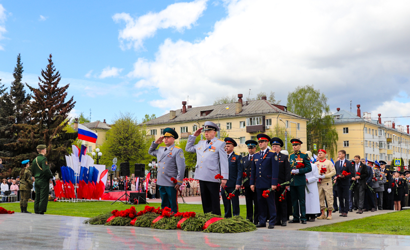 В Йошкар-Оле начальник регионального управления Росгвардии принимает участие в торжественных мероприятиях, приуроченных к Победе в Великой Отечественной войне