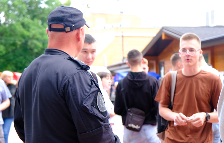 Росгвардейцы Республики Марий Эл приняли участие во Всероссийской ярмарке вакансий 