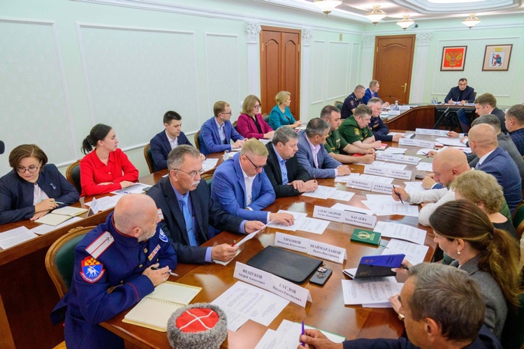 В Йошкар-Оле руководитель территориального управления Росгвардии принял участие в заседании Общественного  совета региональной кадровой программы «Герои Марий Эл. Талешке-влак» 