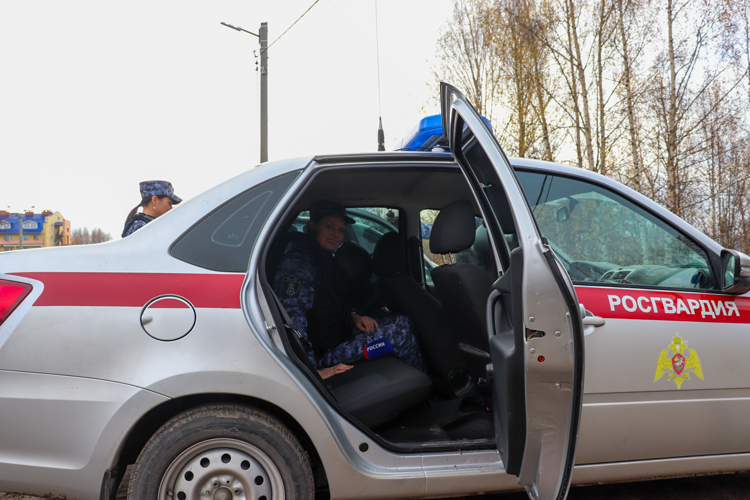 «Двойная служба»: журналисты Республики Марий Эл провели один день в роли сотрудников вневедомственной охраны Росгвардии