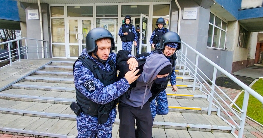 «Двойная служба»: журналисты Республики Марий Эл провели один день в роли сотрудников вневедомственной охраны Росгвардии