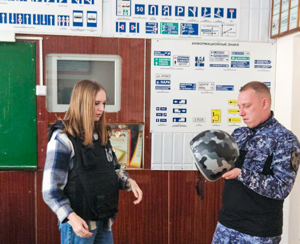 В Марий Эл сотрудники Росгвардии встретились со студентами Санчурского социально-экономического техникума