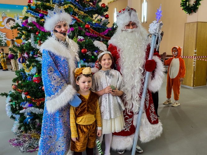 Для детей в Йошкар-Оле прошла новогодняя ёлка от Росгвардии