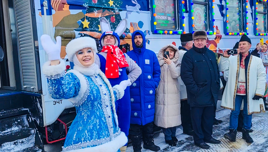 Росгвардия в Йошкар-Оле обеспечивала безопасность сказочной атмосферы во время прибытия Поезда Деда Мороза