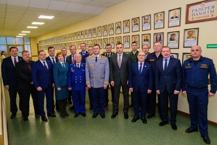 Начальник Управления Росгвардии по Республике Марий Эл принял участие в торжественном мероприятии по случаю 15-летия следственного управления СК РФ