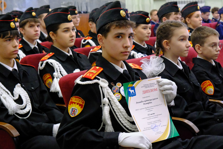 Представитель Росгвардии приняли участие в открытии месячника оборонно-массовой и военно-патриотической работы в школе № 19 г. Йошкар-Олы