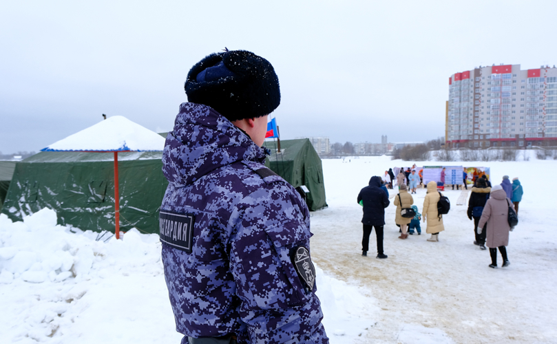 Сотрудники Росгвардии обеспечили общественный порядок и безопасность в ходе празднования Крещения Господня в Марий Эл