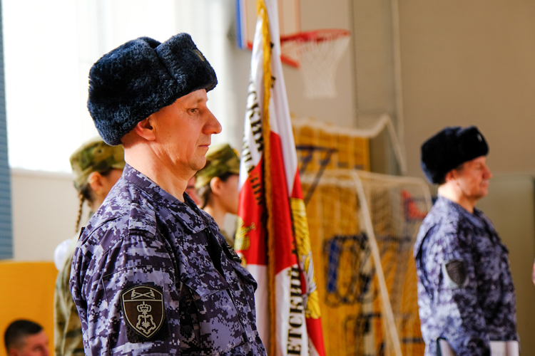 В Йошкар-Оле прошла торжественная церемония посвящения подшефных школьников в кадеты Росгвардии