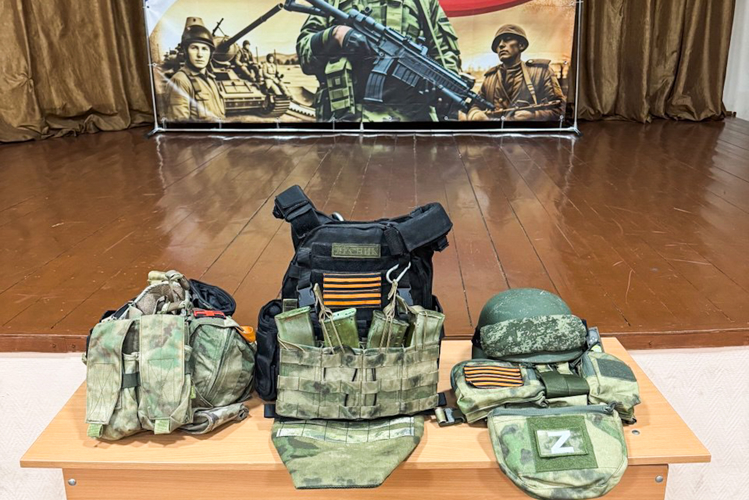Традиции и современность: сотрудник ОМОН «Таир» встретился с учащимися Килемарской школы