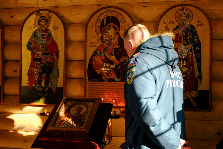 Представители пресс-служб правоохранительных органов и экстренных служб Марий Эл познакомились с работой спецподразделений Росгвардии