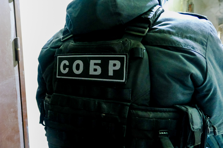 При содействии сотрудников спецподразделения Росгвардии в Йошкар-Оле задержаны иностранцы, осуществляющие незаконную трудовую деятельность (видео)