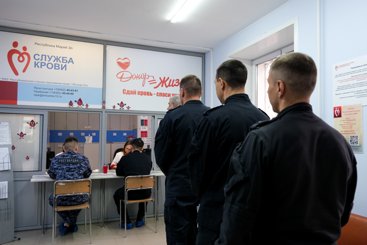 Росгвардейцы Марий Эл сдали кровь для больниц республики в рамках акции «От сердца к сердцу» (видео)