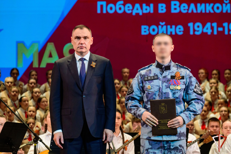 В Марий Эл сотрудники Росгвардии получили государственные награды из рук Главы республики