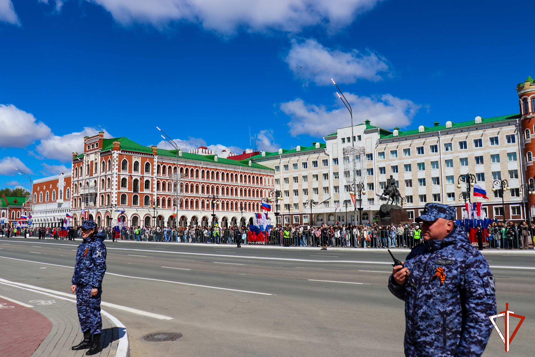 Сотрудники Росгвардии обеспечили правопорядок во время празднования Дня Победы в Республике Марий Эл