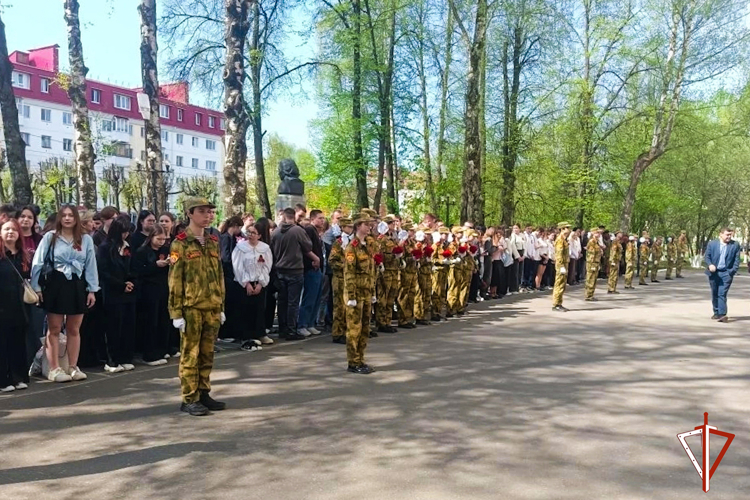 В Йошкар-Оле кадеты Росгвардии Гимназии №14 заступили на «Вахту памяти» 