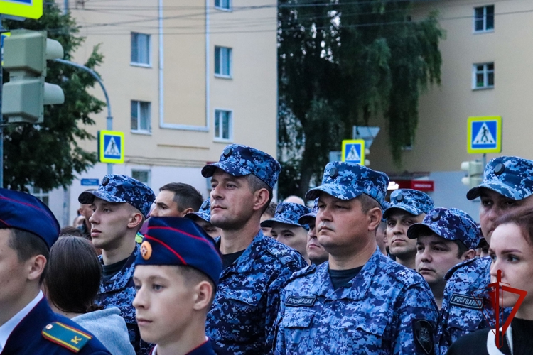 Руководство и личный состав Управления Росгвардии по Республике Марий Эл принял участие в акции «Свеча памяти» (видео)