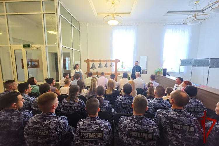 В Музее истории Православия прошло духовно-просветительское мероприятие для личного состава Управления Росгвардии по Республике Марий Эл