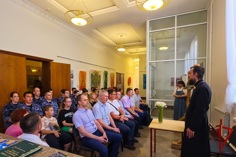 В Музее истории Православия прошло духовно-просветительское мероприятие для личного состава Управления Росгвардии по Республике Марий Эл