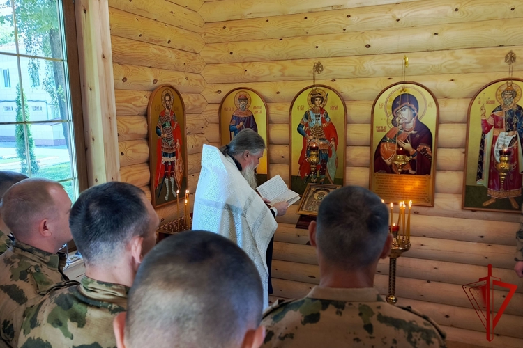 В часовне Управления Росгвардии по Республике Марий Эл прошел молебен для сотрудников спецподразделений