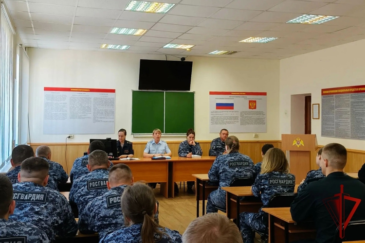В Управлении Росгвардии по Республике Марий Эл прошли профилактические лекции по противодействию наркомании