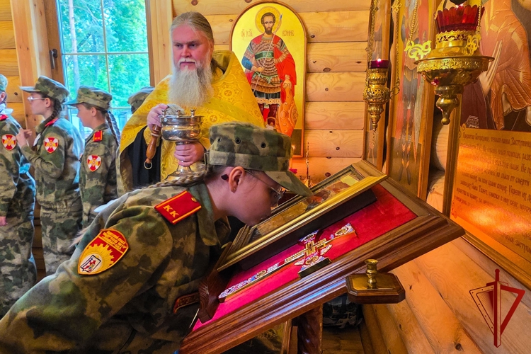 В часовне Управления Росгвардии по Республике Марий Эл совершён молебен перед началом учебного года (видео)
