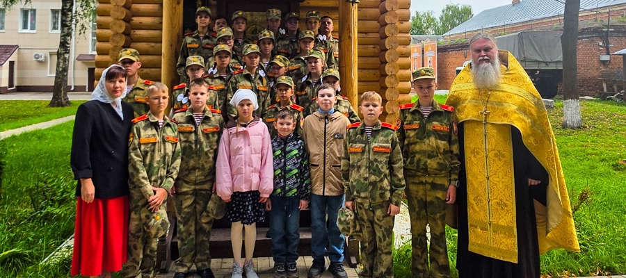 В часовне Управления Росгвардии по Республике Марий Эл совершён молебен перед началом учебного года (видео)