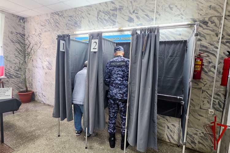 Начальник Управления Росгвардии по Республике Марий Эл проголосовал  в первый день выборов депутатов Государственной Думы (видео)