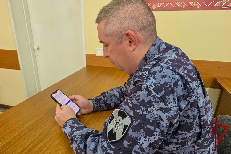 Сотрудники и военнослужащие Управления Росгвардии по Республике Марий Эл реализовали избирательное право посредством дистанционного электронного голосования