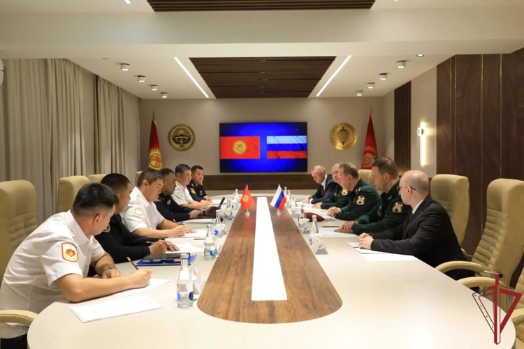 Подписана Программа совместных действий на 2027–2029 годы между Федеральной службой войск национальной гвардии Российской Федерации и Министерством внутренних дел Киргизской Республики 